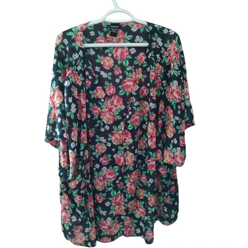 Torrid Floral Button Front Top Torrid Size 4